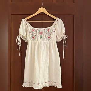 Kimchi Blue Cream Smocked Peasant Dress